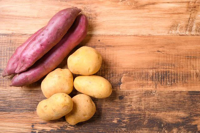 似ているが植物としては全く別物 ジャガイモとサツマイモ 誰かに話したくなる地球の雑学 レタスクラブ 似ているが植物としては全く別物 ジャガイモとサツマイモ 誰かに話したくなる地球の雑学 レタスクラブ