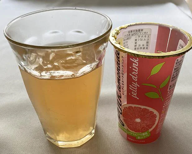 まさに飲むフルーツデザート！「ピンクレモネードゼリードリンク」