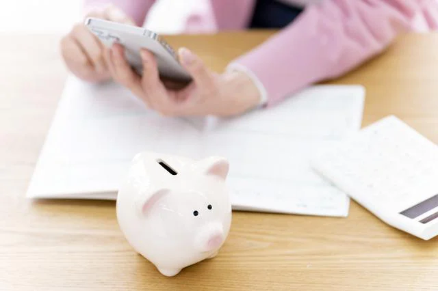 考えが甘すぎ！生涯働けばいいと貯金をしない夫。老後がかなり不安です…【お悩み相談】