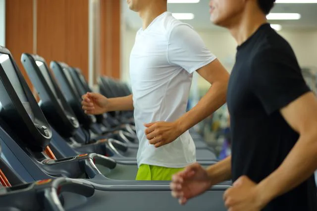 筋トレとジョギングにハマり中の夫。そのせいで毎月の出費が嵩み、将来が不安です…【お悩み相談】