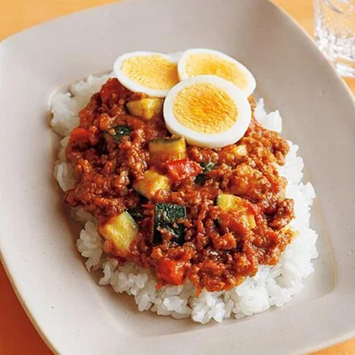 「野菜たっぷりキーマカレー」