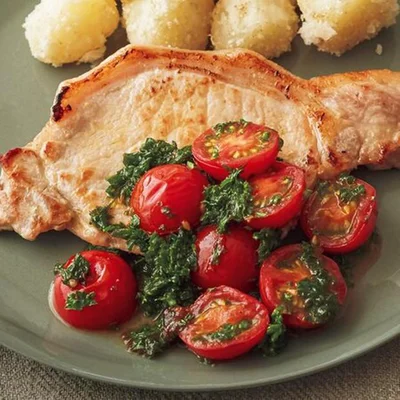 夏のこってり肉＆魚料理は、フレッシュなトマトソースで仕上げる！