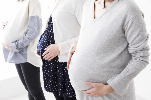 苦痛です。不妊治療中なのに、しつこく友だちから子連れ食事会のお誘いが…【お悩み相談】