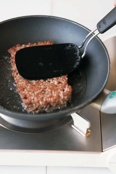 両面を焼いてから大きくくずすとごろごろに【ごろごろ麻婆なす】