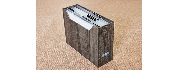使用商品/木目調ファイルケース ブラウン(約)幅11×奥行き33×高さ25cm 各¥980