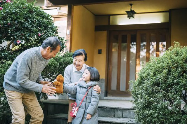 「手抜き育児？」だった実母。子育てアドバイスされても素直に聞けません【お悩み相談】
