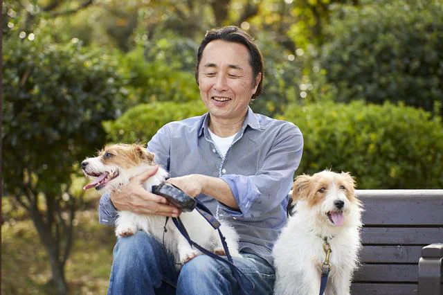 どうやって断る？公園で息子によく話しかけてくれるおじいさんからお家に誘われました…。【お悩み相談】