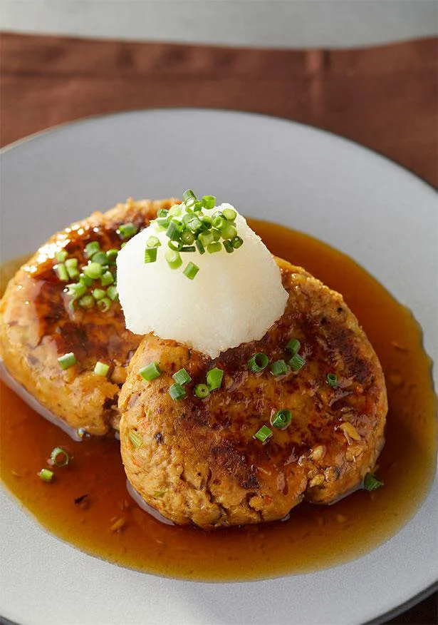 食感はひき肉そのもの！なのにヘルシーな「大豆ミートの和風ハンバーグ」／１品でおうちまかないメシ（3）