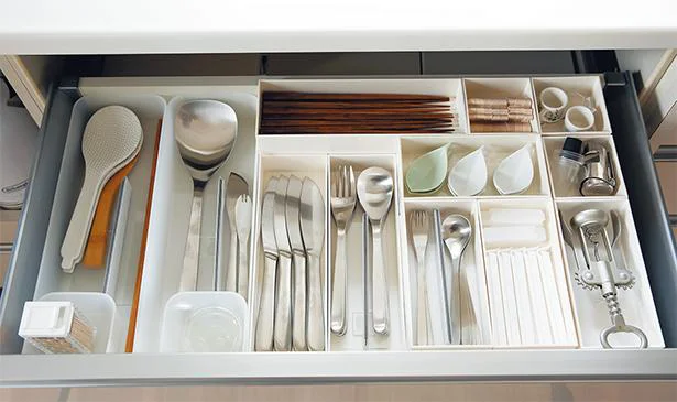 収納で家事ラク対策！キッチンは「いかに掃除をラクするか」を考えて…／部屋がずっとキレイな収納のきほん（9）