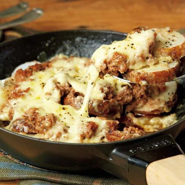 実は皮ごと食べられるんです！ 旬の味わいをラク～に満喫「皮つき里いものミートグラタン」
