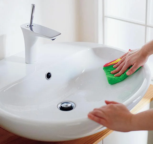 進化した道具と洗剤を使って！気が進まないなら8割きれいにする大掃除でもいいじゃない【洗面所・トイレ編】