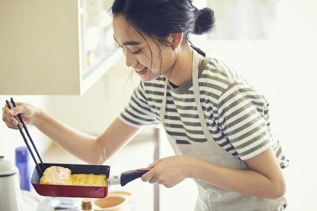 おいしく仕上げるためにもフライパンを長持ちさせるためにも調理や使い方のコツを押さえて。