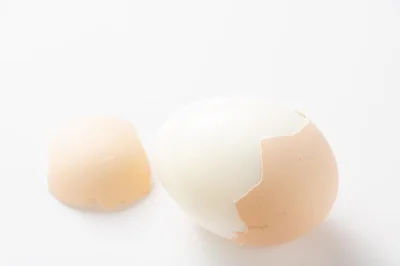 どうしたらゆで卵をキレイに剥ける？