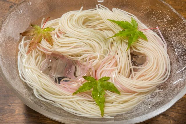 「そうめん」と「ひやむぎ」に違いはある?