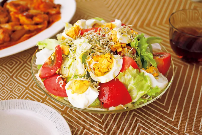 トマトと卵のじゃこサラダ