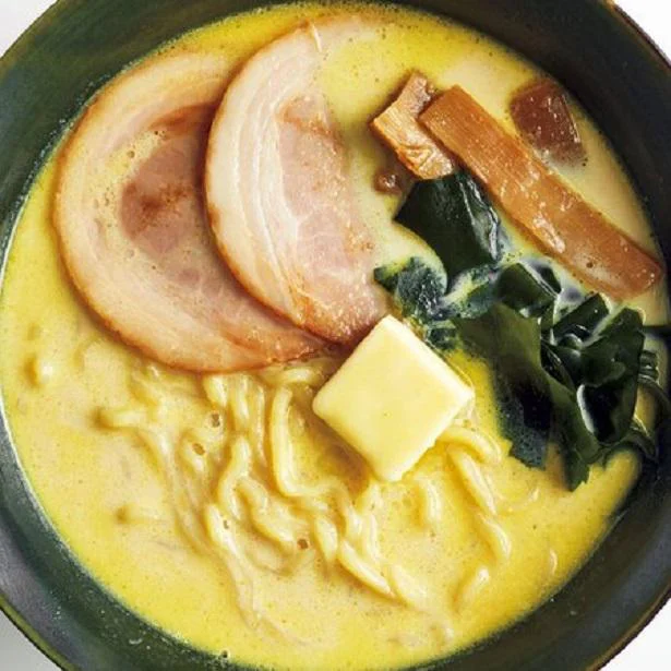 水のかわりに牛乳をin！ コクがすごすぎ「みそカレー牛乳ラーメン」