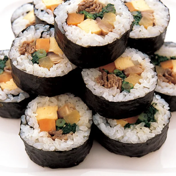 行楽弁当にいかが？パクッと食べられるのり巻き5選