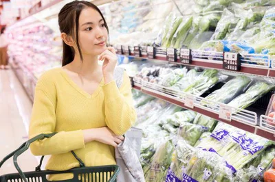 プロの料理家に聞く！食材をうまく使い切って節約にもなるまとめ買いのコツ５選