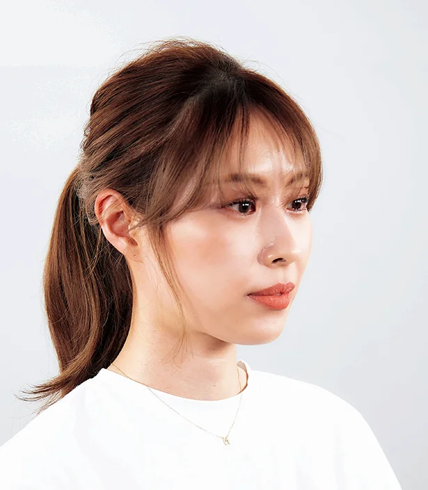 老け見え＆ダサ見えしない！ヘアアレンジの大定番「ひとつ結び」をおしゃれに見せる崩し方は？