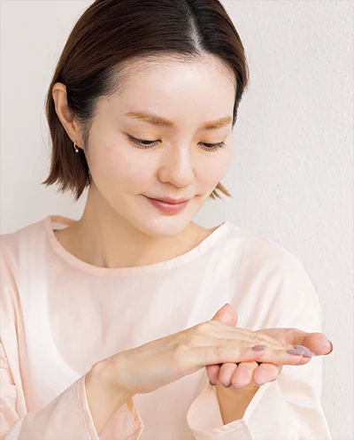 潤いは与えっぱなしじゃダメ！化粧水後は乳液・クリームでお肌の水分をしっかりコントロール&キープが冬のお約束