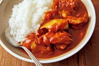 お味噌汁にもオイスターソースをちょい足し！ レンジで簡単「オイバターチキンカレー」も♪