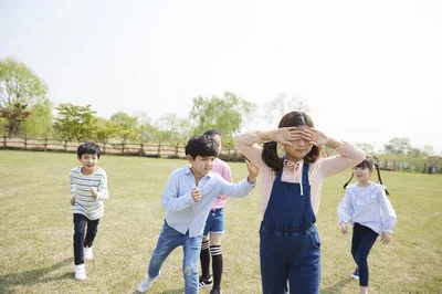 保育園や幼稚園、小学校の持ち物として必須となっていることが多い水筒