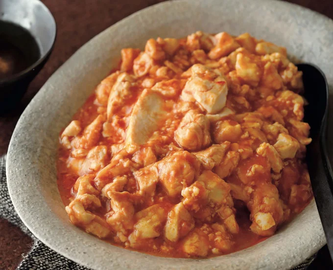 ピリ辛チリソースが豆腐とからんでおいしい!「豆腐とむね肉のチリソース」