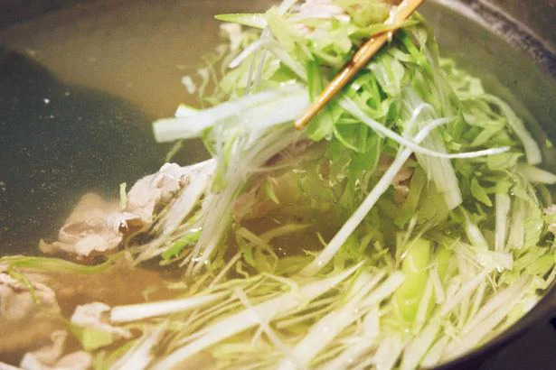 キャベツとねぎ、豚肉の元気鍋の作り方