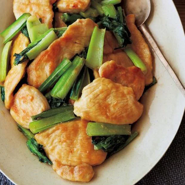 忙しい日のお助けメイン！ 10分でできる野菜１つ＆とりむね肉のシンプルおかず