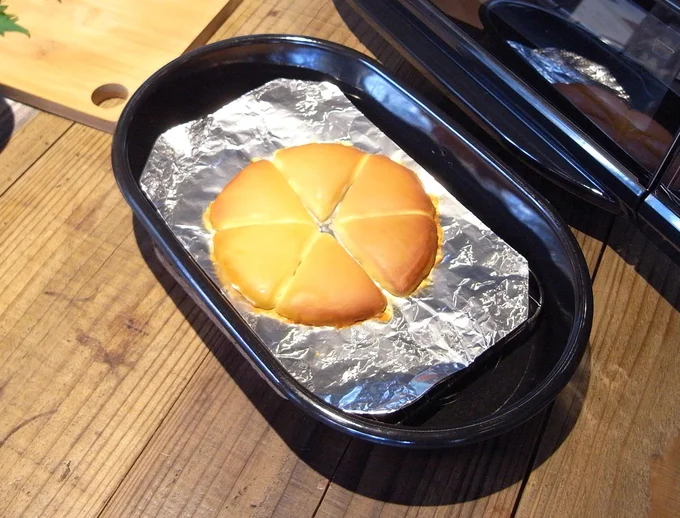 市販のチーズが大変身。できたてのとろりとした燻製も美味!