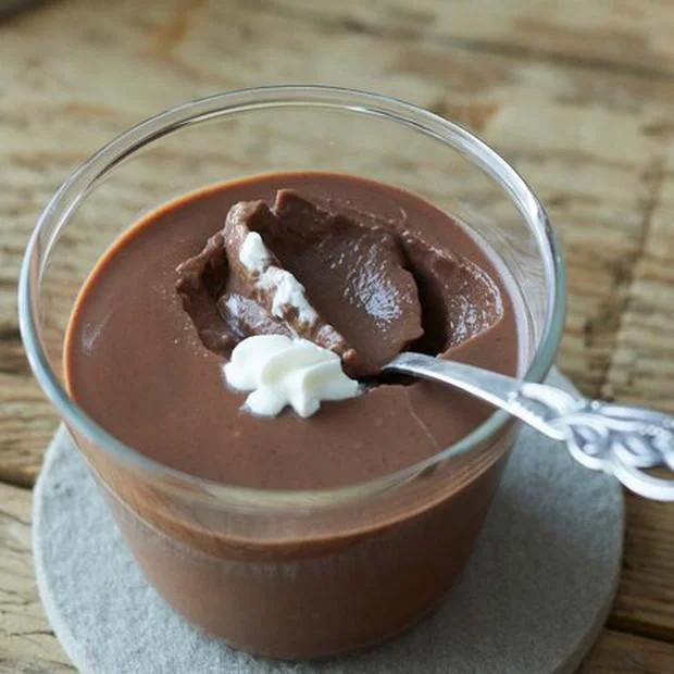 材料4つで魅惑のスイーツ。ビターなやさしい味わいに大人も疲れが消えていく「とろ～りチョコプリン」