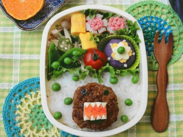 お弁当からもNHKのアレが「どーも、こんにちは」【キャラ弁】
