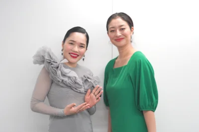 平野ノラさん（左）とラヴィー・ヒトミさん（右）