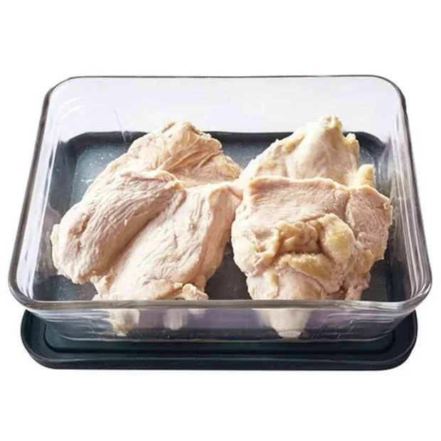 【画像を見る】ふっくらやわらか!「自家製サラダチキン」