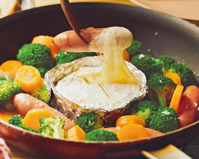 アルミホイルを使えば片づけがさらにラク～！「カマンベール チーズフォンデュ」