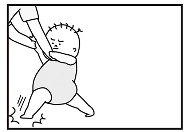 【1歳2ヶ月児】勇姿を見せつけてる!? あんよの練習をドヤ顔でアピール（11）
