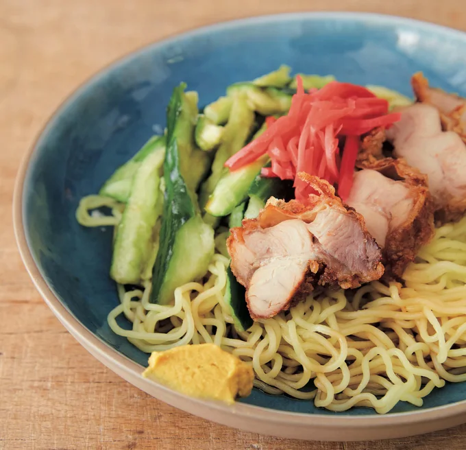 あつあつ麺で意外なおいしさ！「から揚げの冷やし中華風」