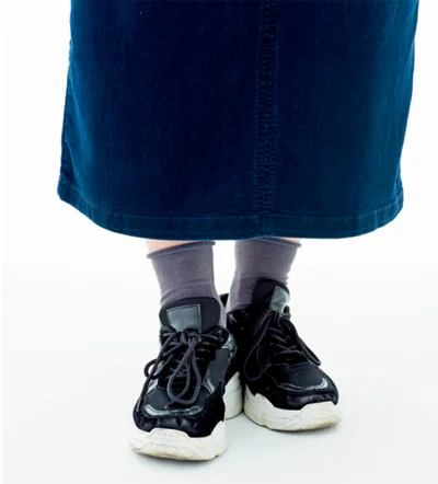 ルール３▷「脚が長い」かのように見せる！→ボトムの裾と靴を色でつなげる！