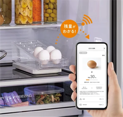 「重量検知プレート」と「キッチンポケットアプリ」で、食材のストックを管理