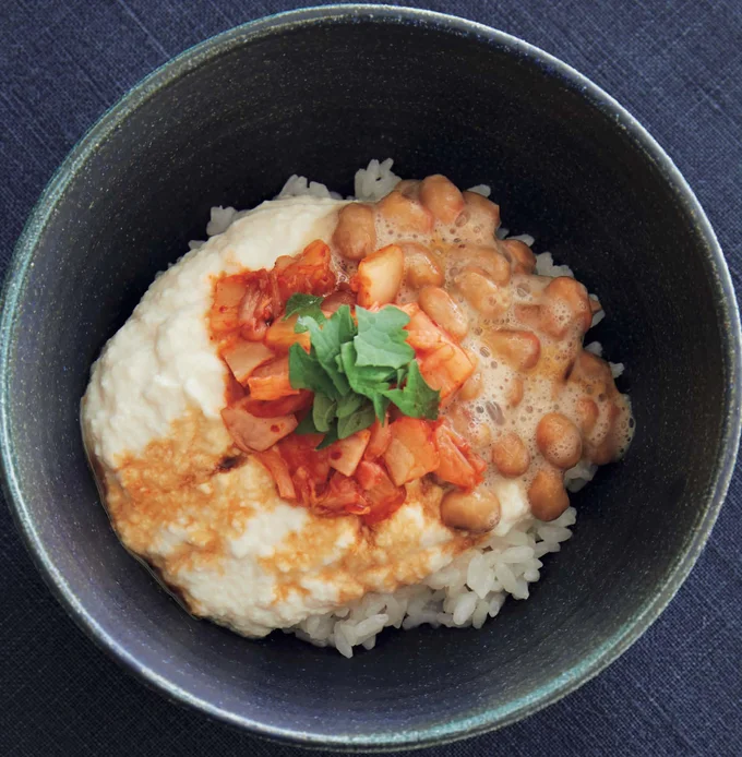 ヘルシーだから夜食にも！「ふわふわ豆腐丼」