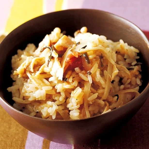 昆布からだしが出るからうまみたっぷり！塩昆布を使ったご飯もの