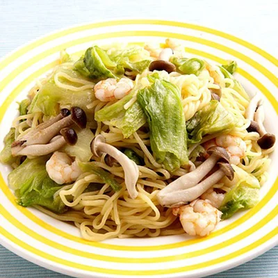 定番の焼きそばにひと工夫。「おいしい！」と言われる塩焼きそば5選