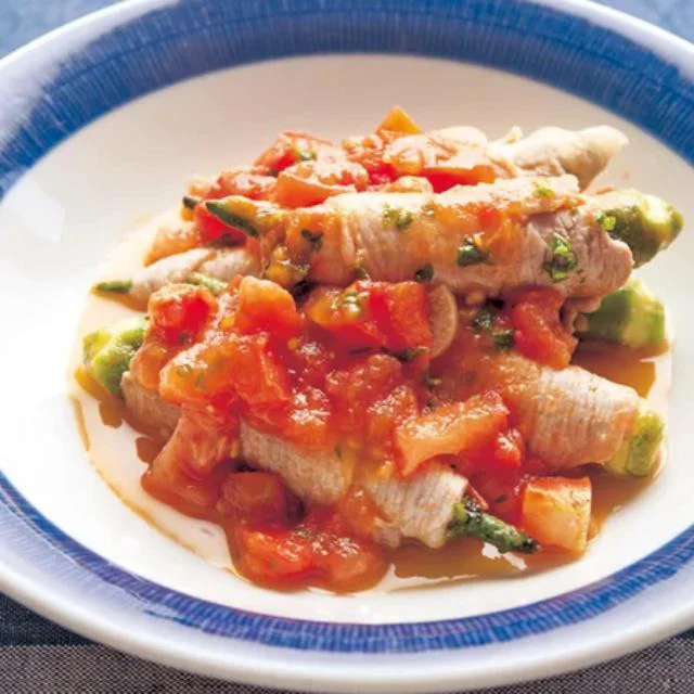 夏野菜がたっぷりとれる「オクラの肉巻きトマト煮」／青じそのレシピ（9/ 30）