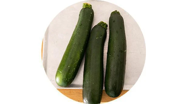 7月の旬野菜「ズッキーニ」