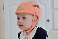 頭の形を整えるなら子どものうちに！ 秋山莉奈が“ヘルメット治療”の様子を公開し肯定的な声