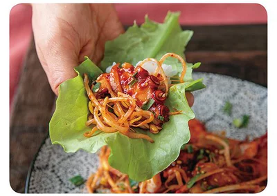 そのままでも、ご飯と一緒にサンチュに包んで食べても絶品！