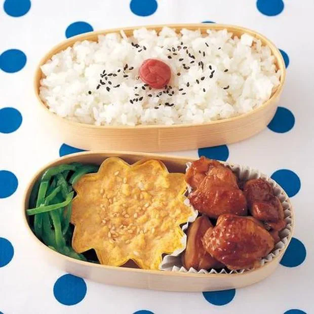 【画像を見る】材料費は100円！「とりむね肉の照り焼き弁当」