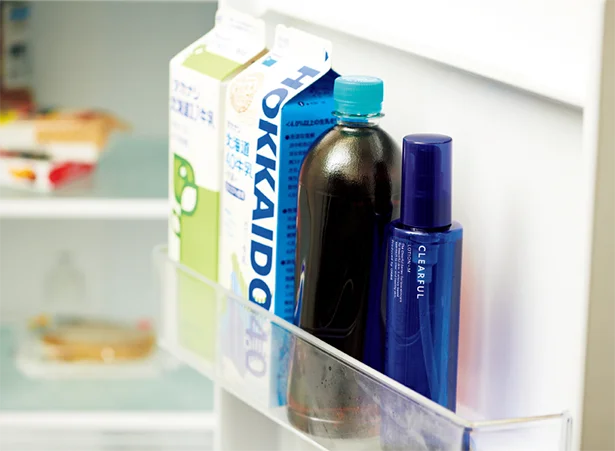 ポイント３▷化粧水を冷蔵庫で冷やしてからつけると汗対策に！