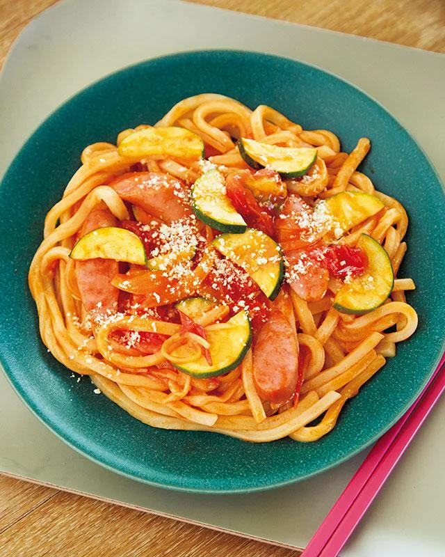 冷凍うどんを大好きパスタ風に!お手軽「ナポリタン風焼きうどん」