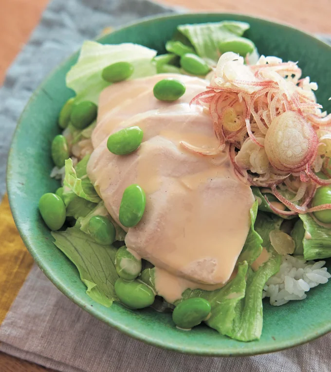 マヨポン酢でコクをプラス「チキンと枝豆のマヨポン酢ぶっかけご飯」